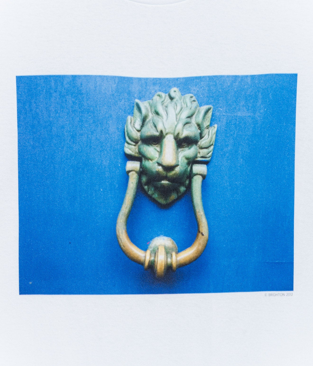 THE HACKLEBERRY "DOOR KNOCKER" WHITE