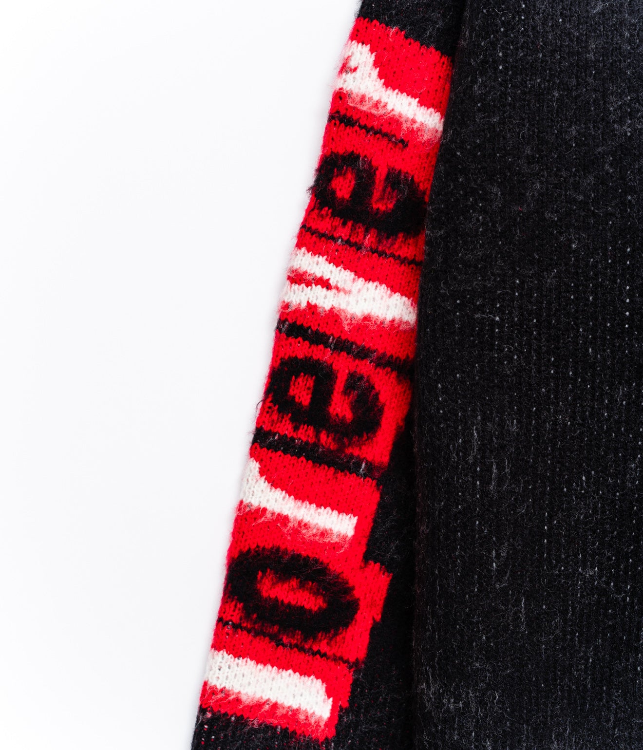 DEVÁ STATES "LYDON Brushed Knitted Sweater" Black