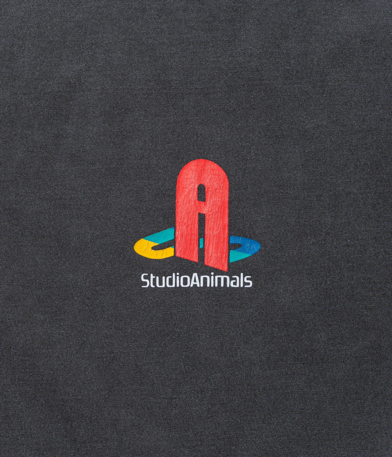 STUDIO ANIMALS “Play” T-Shirt Faded Black