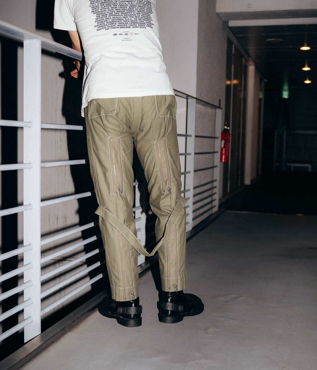 774 "BONDAGE PT V2" Olive