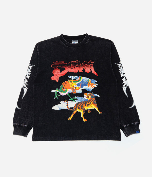 DEVÁ STATES "GFX L/S Tshirt -MENACE-" Washed Black