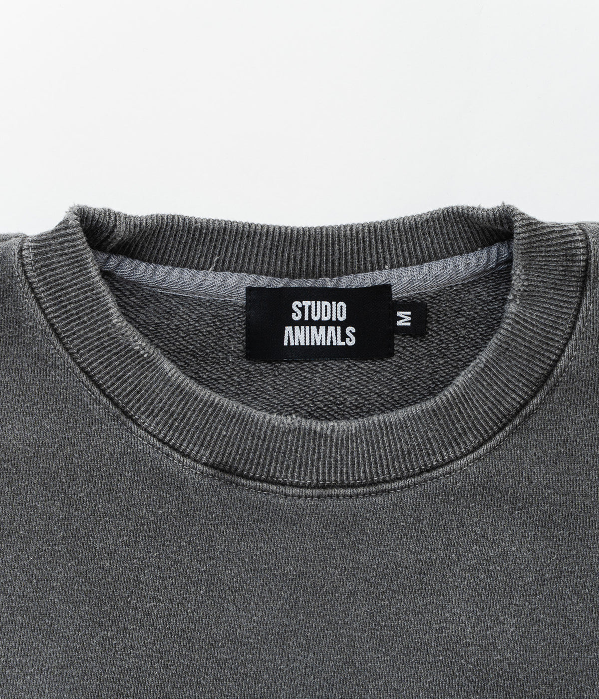 STUDIO ANIMALS "Animals Letter" SWEATSHIRT FADED BLACK