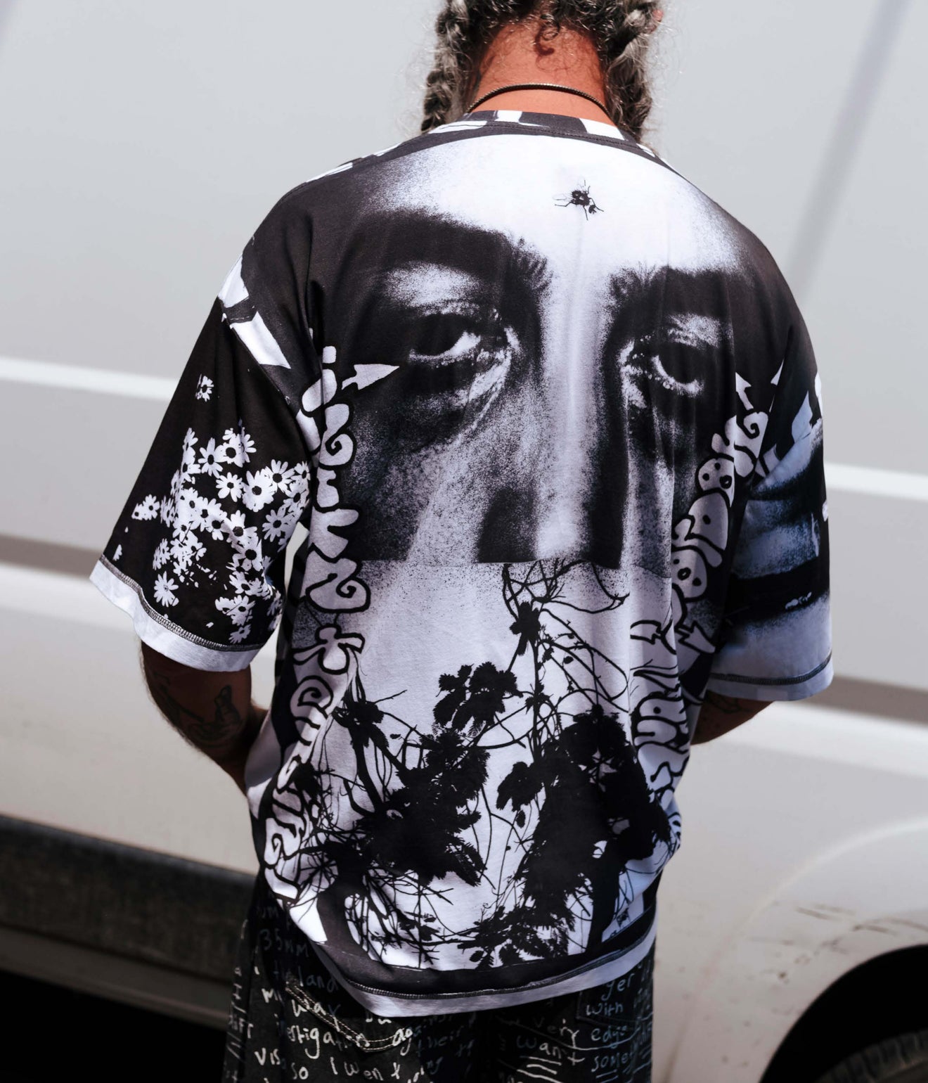 P.A.M. "SPECIALTY SS TEE - JOSHUA GORDON" BLACK/WHITE