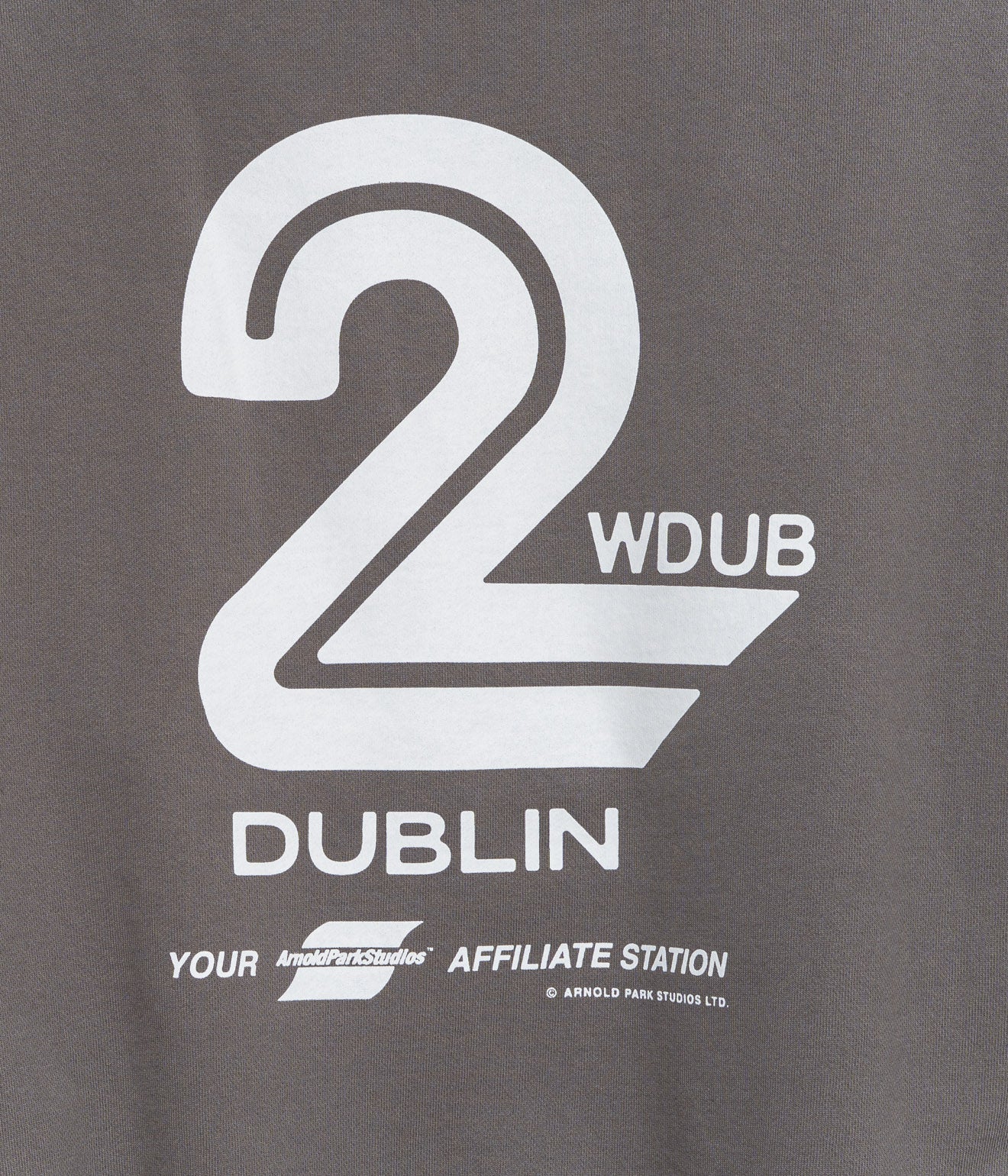 Arnold Park Studios "FAMILY OF NETWORKS CREW NECK" PIGMENT GREY - WEAREALLANIMALS