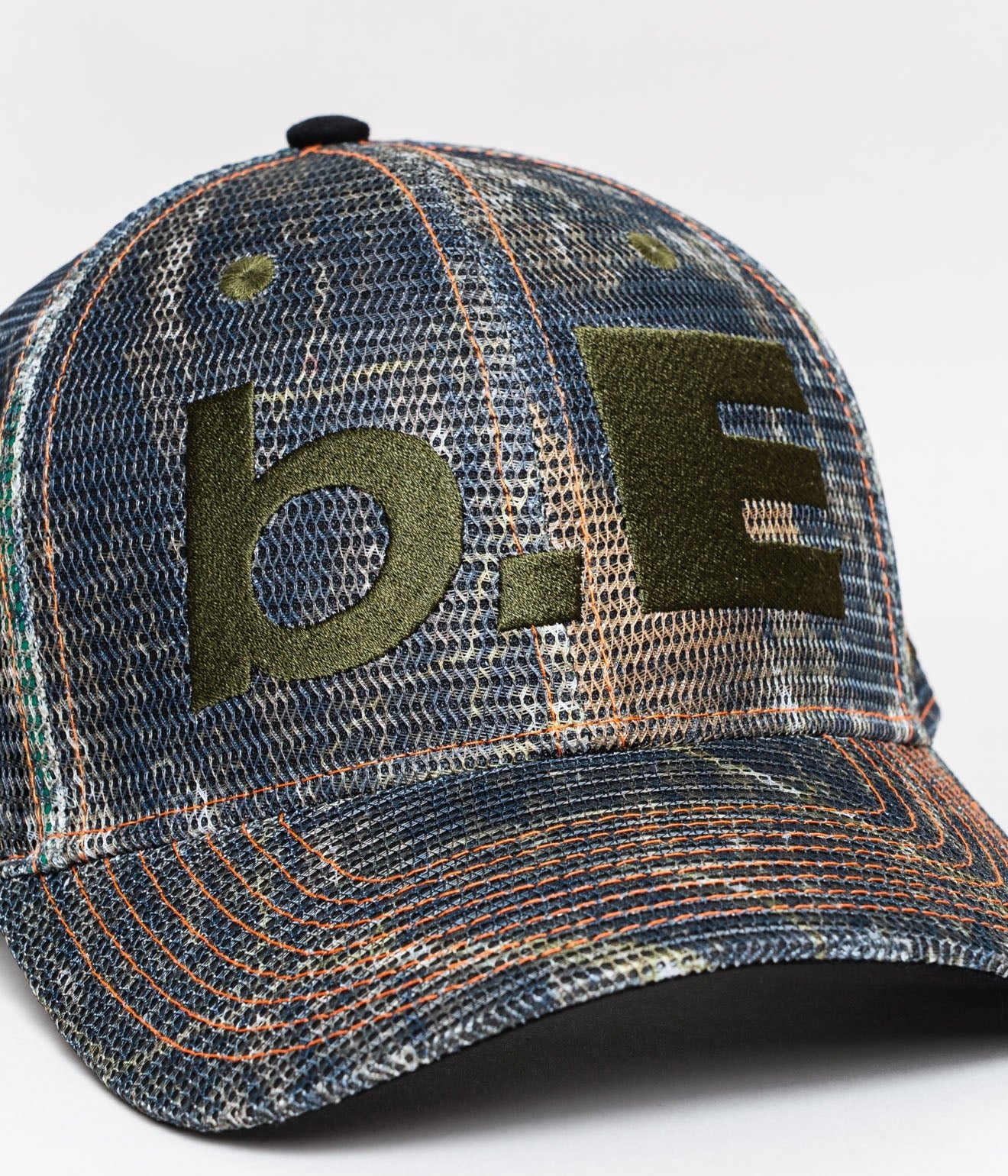 b.Eautiful "b.E Hat" Real Camo Mesh - WEAREALLANIMALS