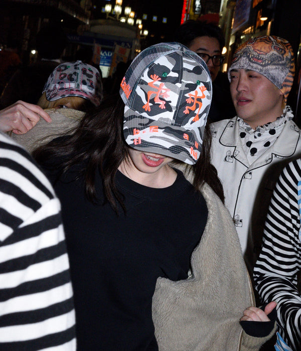 b.Eautiful "Biyu Hat" Black White Camo / Buffalo Check - WEAREALLANIMALS