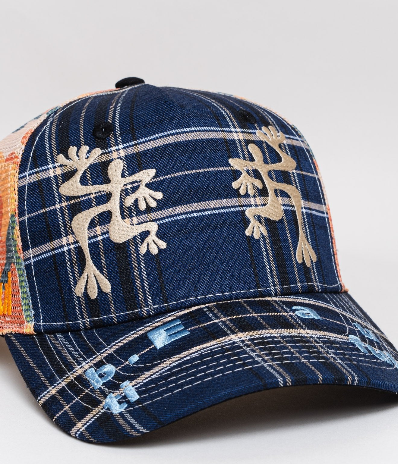 b.Eautiful "Biyu Trucker Hat" Navy Plaid - WEAREALLANIMALS