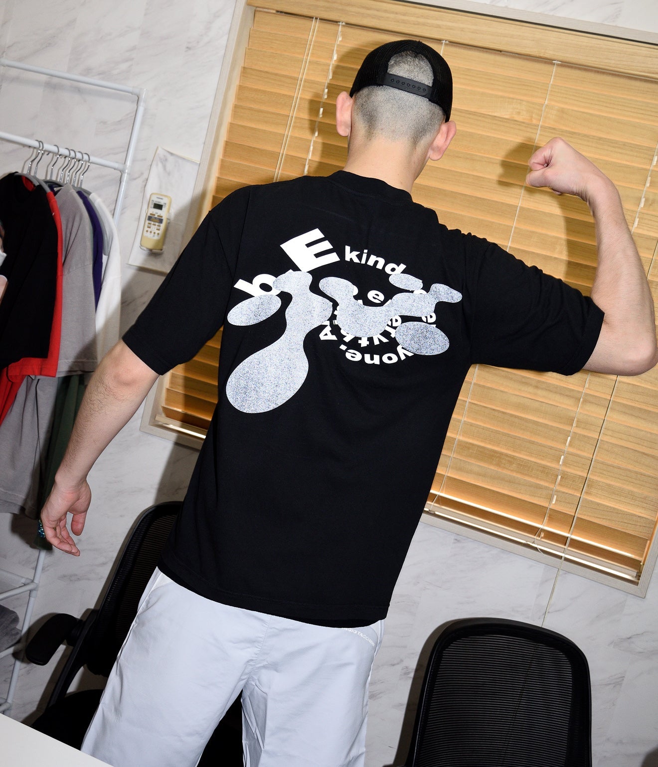b.Eautiful "Fukai T-Shirt" Black - WEAREALLANIMALS