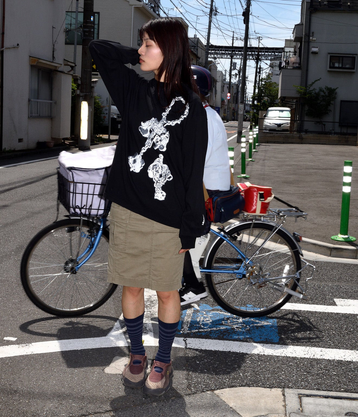 b.Eautiful x LEO GON’DO "Chains LS Shirt" Black - WEAREALLANIMALS