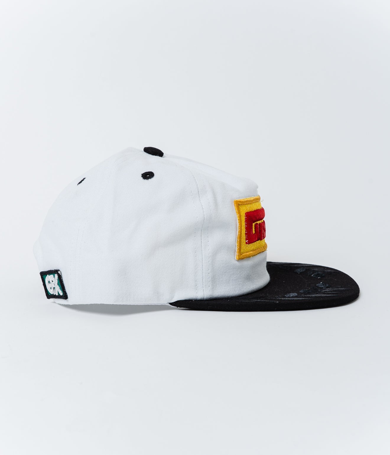 DEVÁ STATES "Snapback Cap - SLICK" White - WEAREALLANIMALS