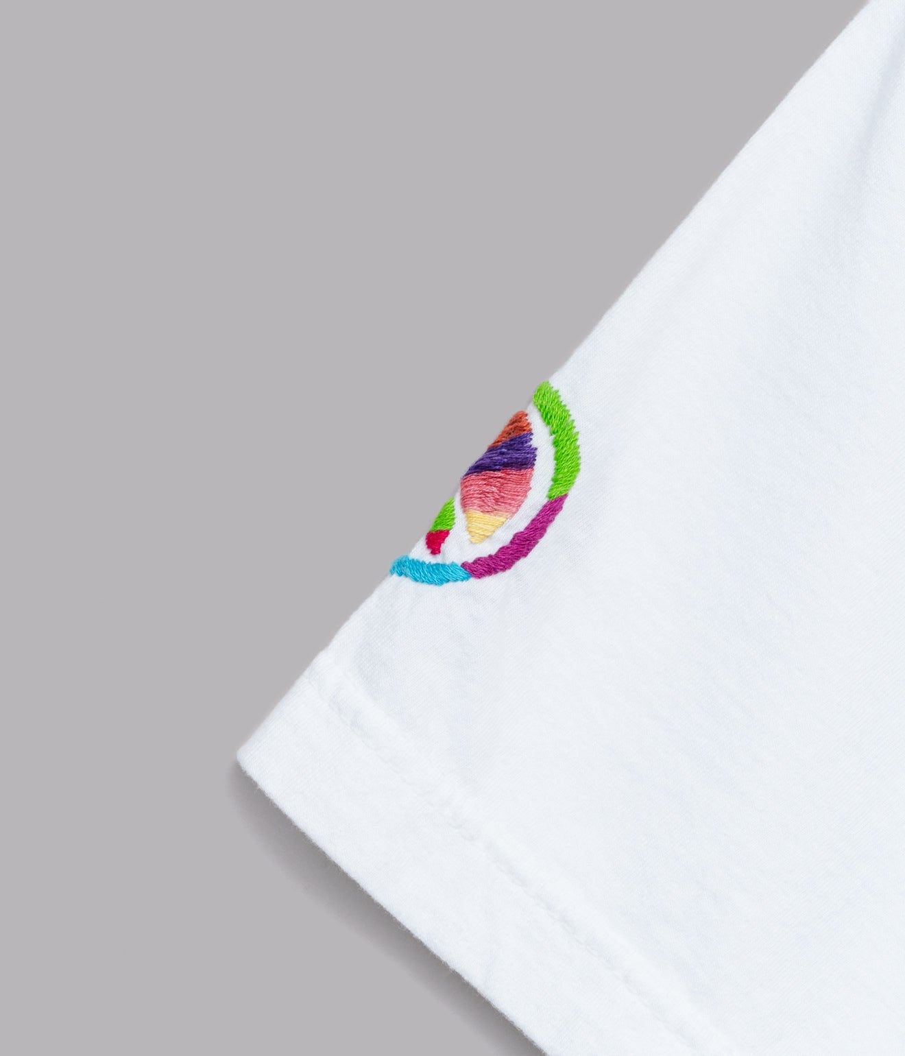 OAXACA "Embroidery T - Shirt" Peace Mark / L - WEAREALLANIMALS