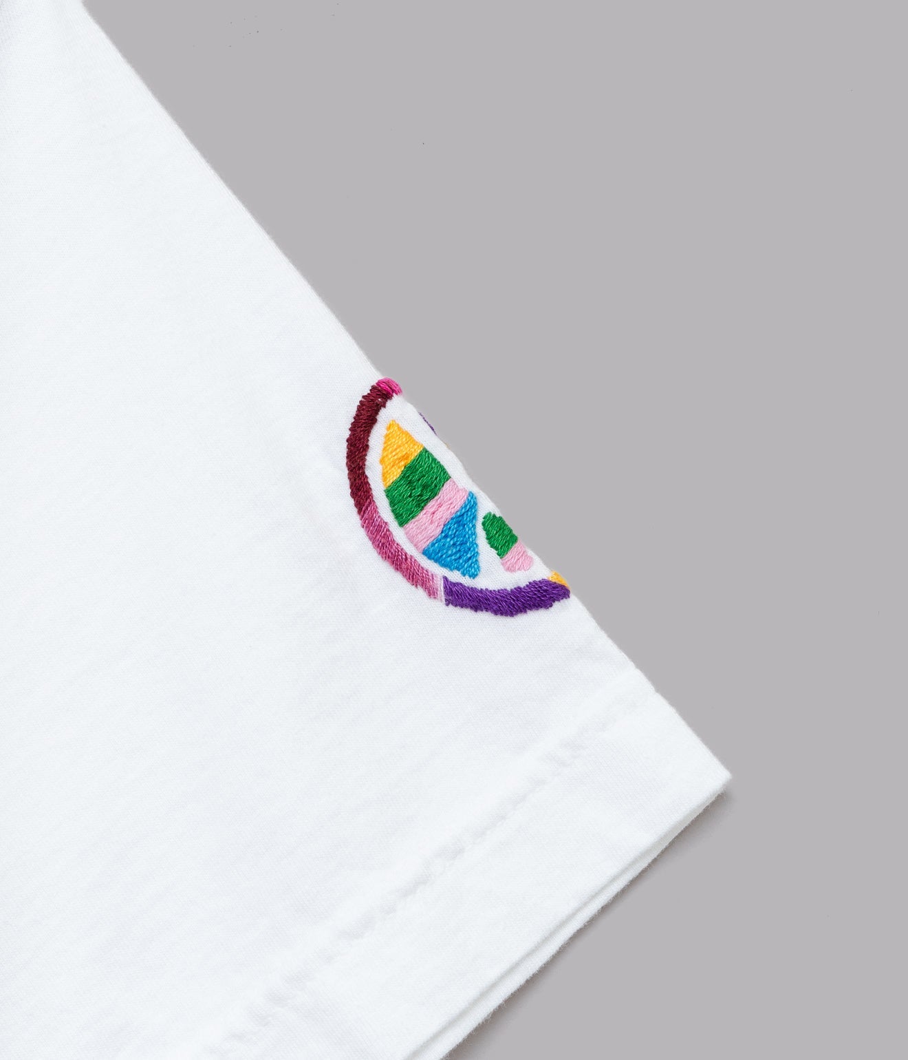 OAXACA "Embroidery T - Shirt" Peace Mark / M - WEAREALLANIMALS