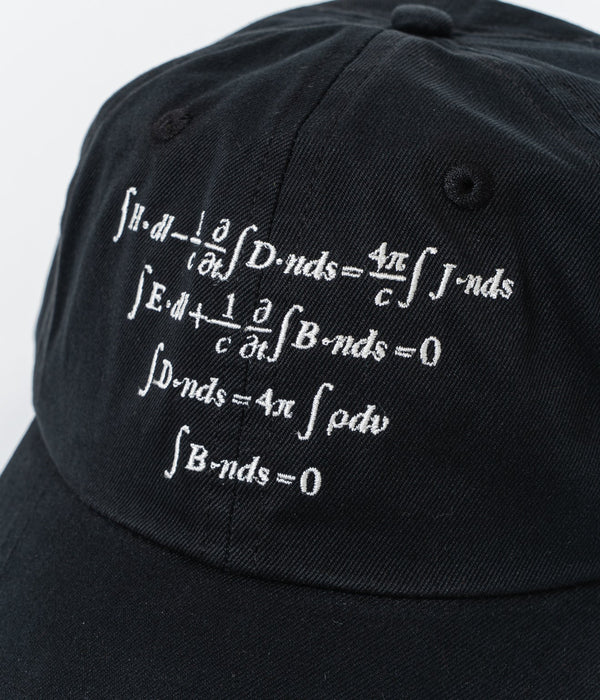 STUDIO ANIMALS “Formula” Cap Black - WEAREALLANIMALS