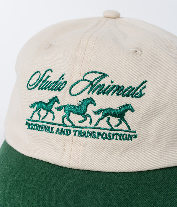 STUDIO ANIMALS “Running horse” Cap Natural / Green - WEAREALLANIMALS