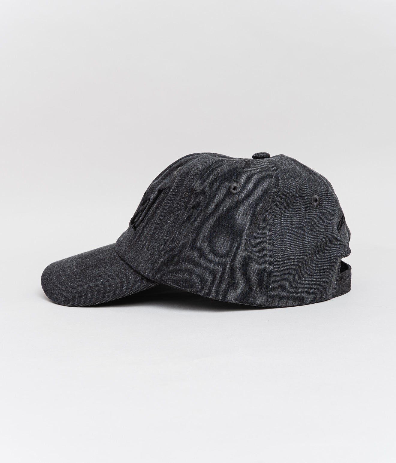 STUDIO WEAREALLANIMALS "Animals Letter CAP" BLACK(Slab) - WEAREALLANIMALS