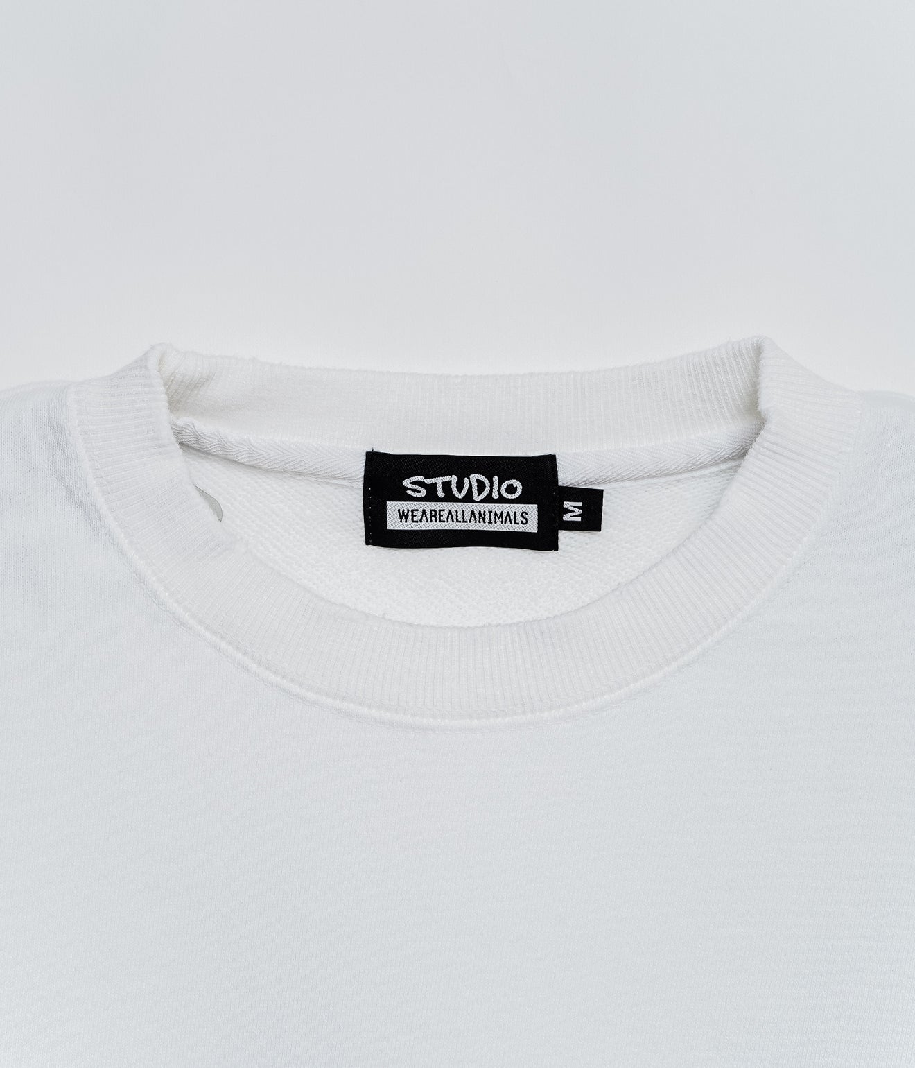 STUDIO WEAREALLANIMALS "Animals Letter" SWEATSHIRT WHITE - WEAREALLANIMALS