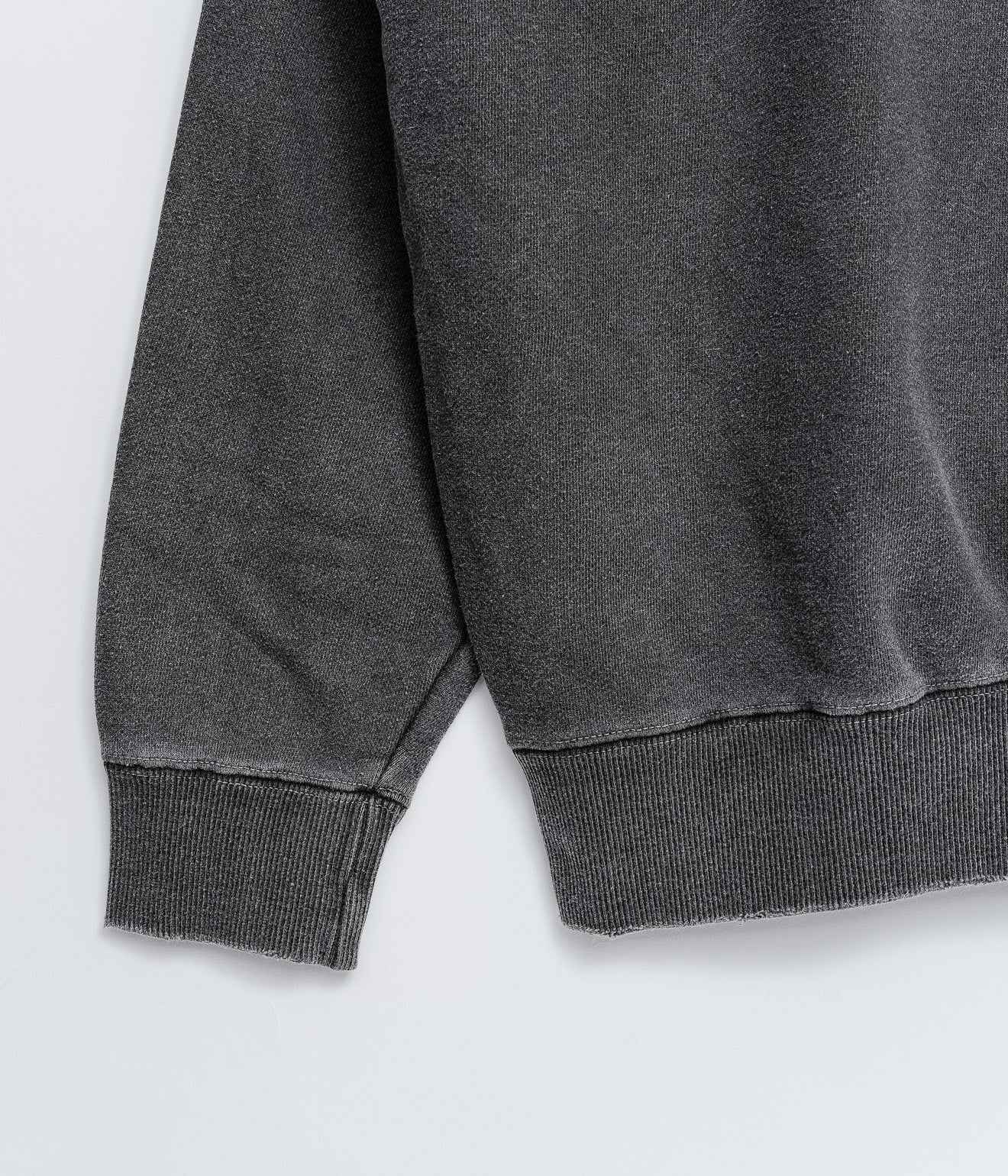 STUDIO WEAREALLANIMALS "Whenever Wherever" SWEATSHIRT BLACK - WEAREALLANIMALS