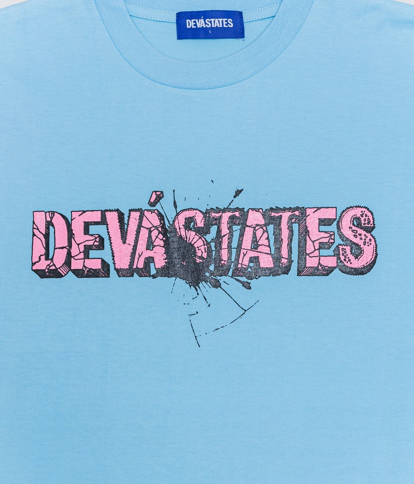 DEVÁ STATES "CRACKED LOGO T-Shirt" Washed Blue - WEAREALLANIMALS