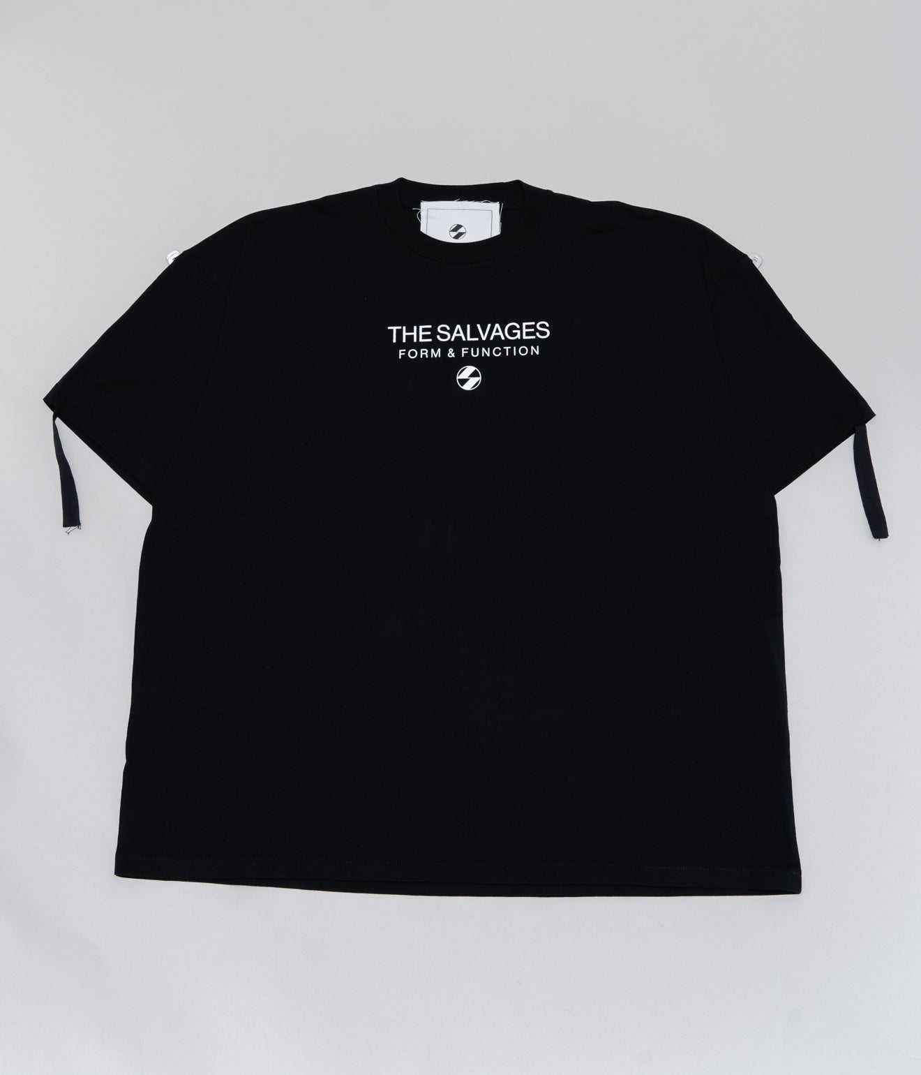 THE SALVAGES "FORM & FUNCTION D-RING OS T-SHIRT" BLACK - WEAREALLANIMALS